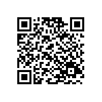 系上經(jīng)典紅色圍巾 享受秋冬暖時(shí)光
