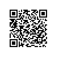 白发老太摔倒起不来 物业保安公司保安立马搀扶