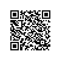 現(xiàn)代金屬與老建筑的沉浸式時(shí)尚秀場(chǎng)