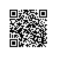 風(fēng)和日麗駕著(zhù)電動(dòng)掃地車(chē)看油菜花