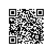 駕駛小型號電動(dòng)清掃車(chē)