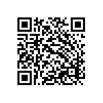 成都實(shí)木門安裝：紅色實(shí)木門和窗邊踢腳線!