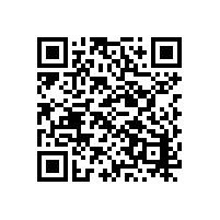 驾驶扫地车：工厂清洁的高效利器